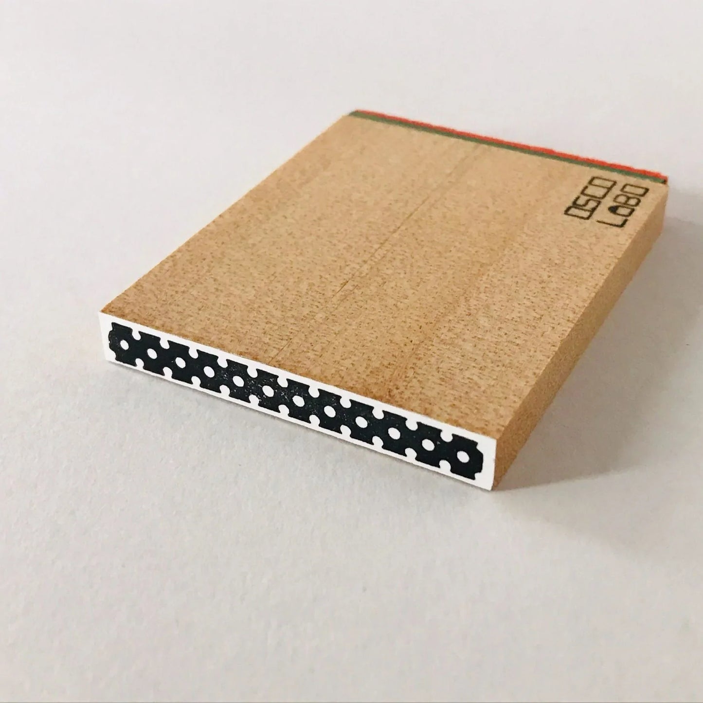 Tampons à ruban étroit