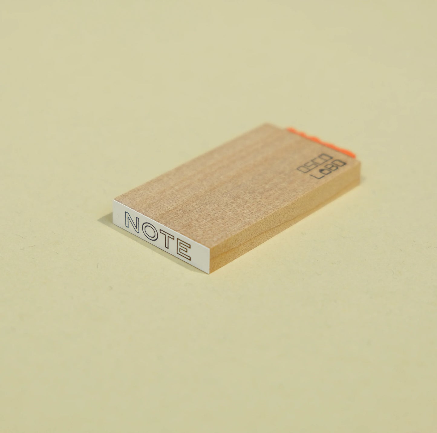 Timbres à notes courtes 