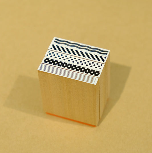 Tampons à ruban étroit