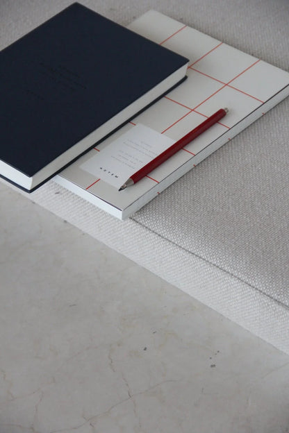Carnet Notem UMA Flat Lay - Grand format, gris clair, vierge et ligné