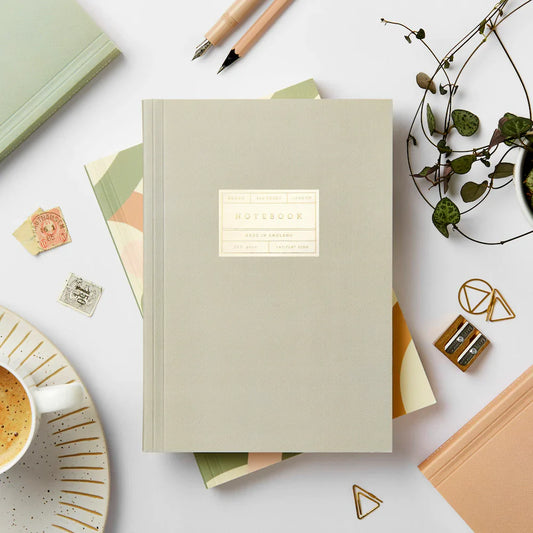 Carnet à plat gris Katie Leamon - Vierge