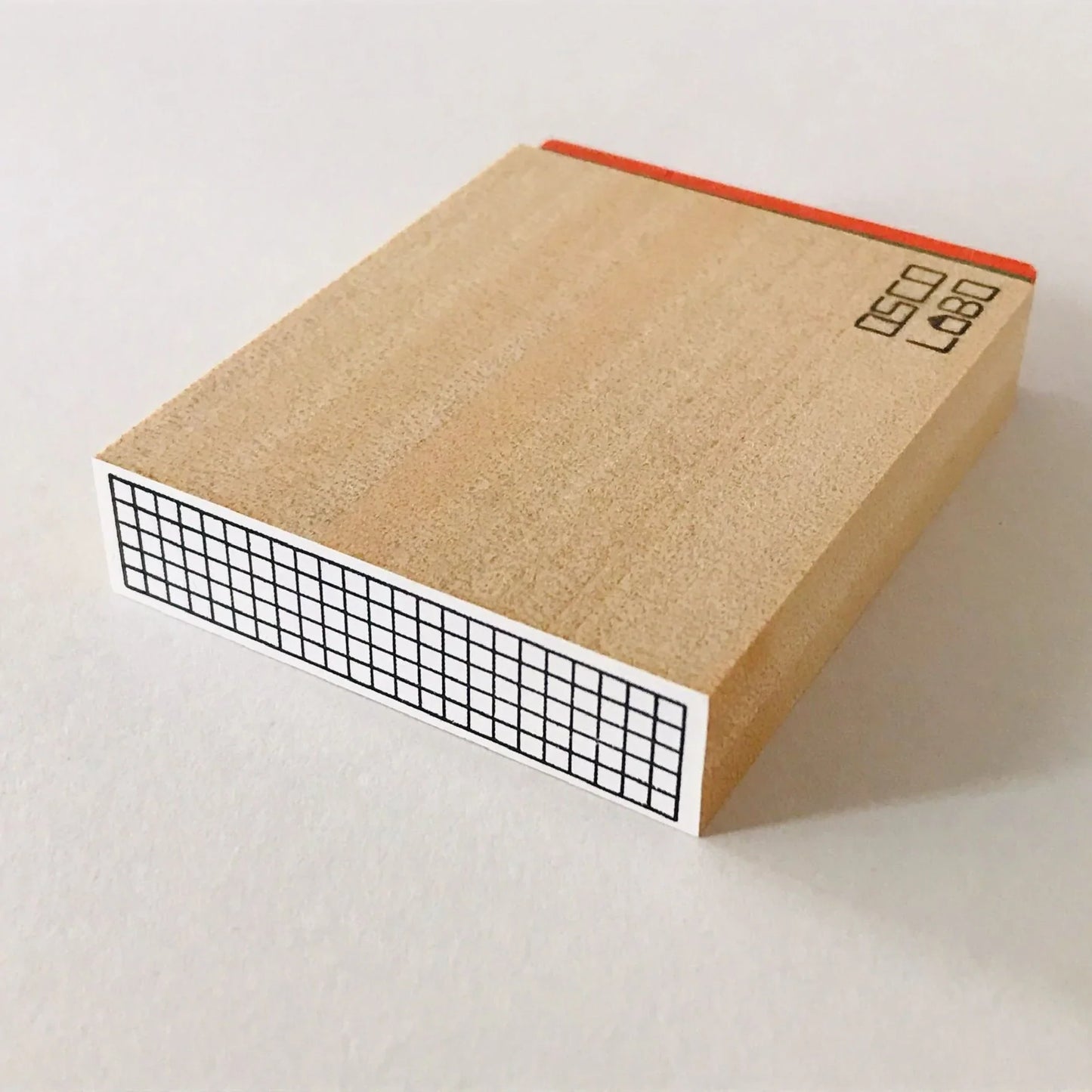 Tampons à ruban large